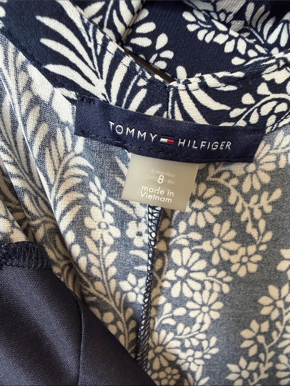 Tommy Hilfiger Navy Blue and White Paisley Halter Maxi Dress 8 - Picture 8 of 15